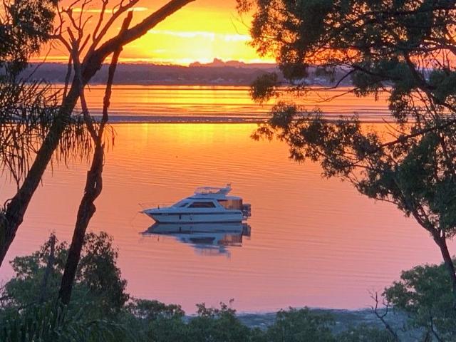 Waterfront Living on Macleay Island An Exceptional Opportunity