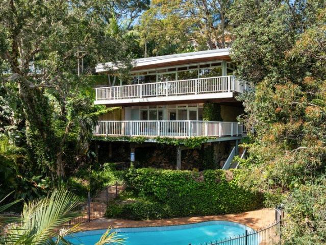 Waterfront paradise on Middle Harbour unique 1378sqm landholding