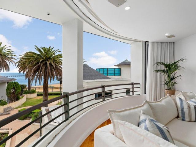 Waterfront penthouse luxury with the space and views to match