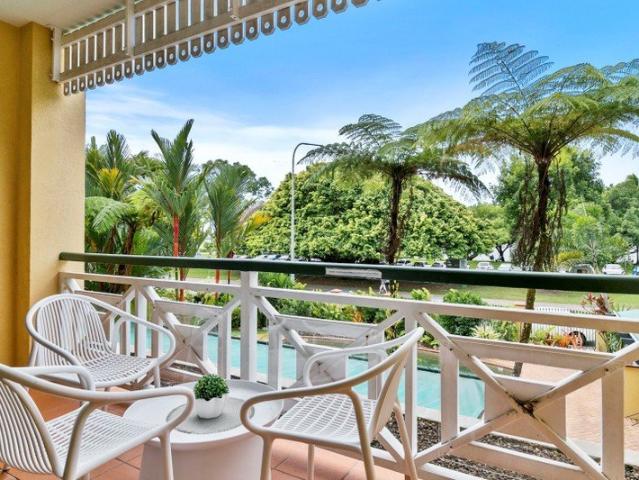 Waterfront Tranquility Furnished Unit on Cairns Esplanade
