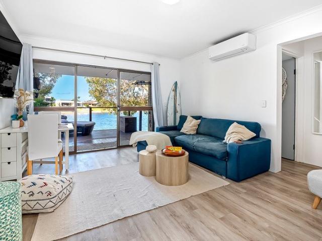 Waterfront Unit