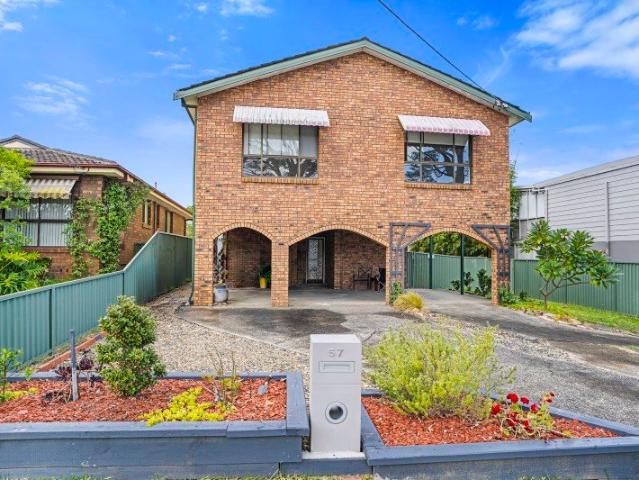 Waterfront Views, Flexible Living & Endless Potential