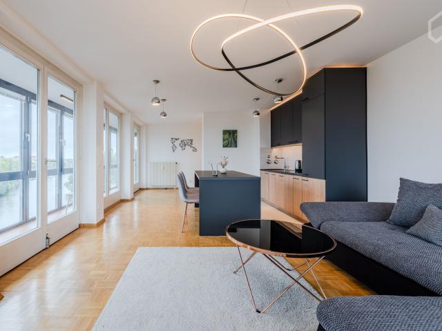 Waterfront Views in a Luxurious Furnished Apartment
