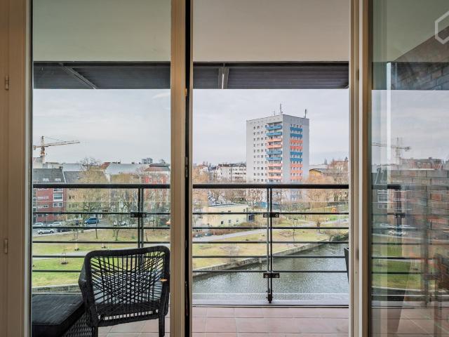 Waterfront Views in a Luxurious Furnished Apartment, Berlin Amsterdam Apartments for Rent