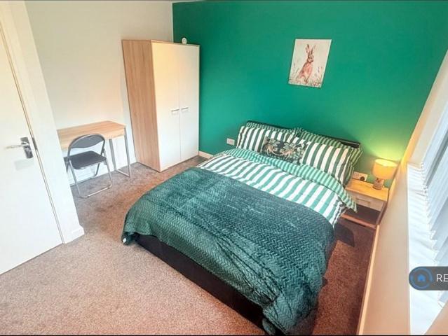 Watergall, Bretton, Peterborough, PE3 1 bed in a house share to rent £495 pcm £114 pw