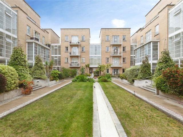 Watergarden, Roy Square, Narrow Street, London E14, 1 bed flat to rent, £2,000 pcm | PrimeLocation