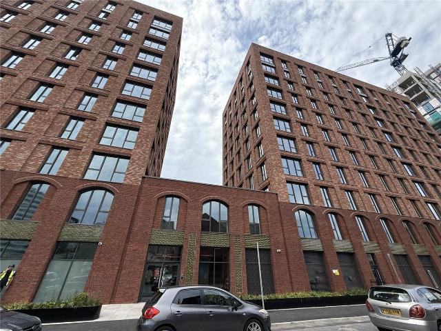 Waterhouse Tower, 1 Dutton Street, Manchester M3, 1 bed flat to rent, £1,500 pcm | PrimeLocation