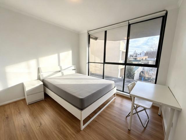 Waterloo, 207/90 110 Cope Street