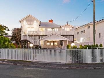 'Waterloo' A Landmark Waterfront Estate of Rare Scale, Luxury and Lifestyle