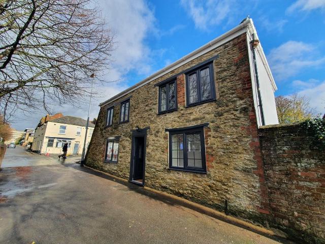 Waterloo Lane, Yeovil BA20, 1 bed flat to rent, £850 pcm | PrimeLocation