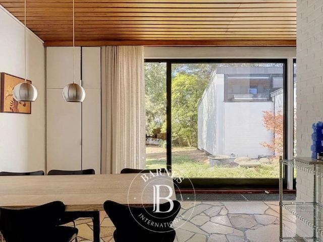 Waterloo, Maison 4 Chambres 316 m² en location