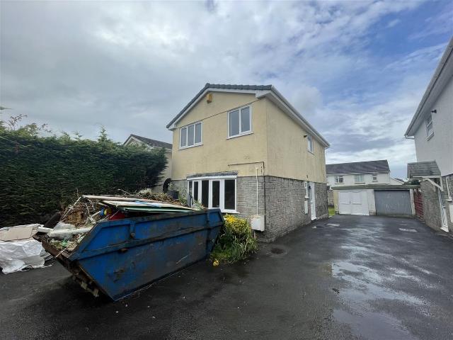 Waterloo Road, Ammanford SA18, 3 bed detached house to rent, £1,050 pcm | PrimeLocation