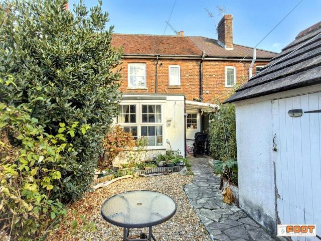 Waterloo Road, Hayling Island. PO9, 2 bed terraced house to rent, £1,295 pcm | PrimeLocation