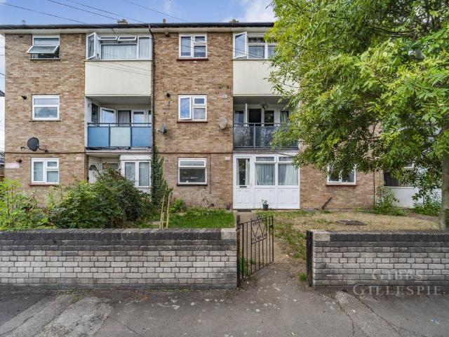 Waterloo Road, Uxbridge, UB8 1 bed flat to rent £1,250 pcm £288 pw