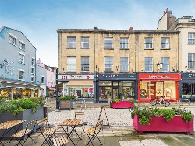 Waterloo Street, Clifton, Bristol BS8, 4 bed maisonette to rent, £3,200 pcm | PrimeLocation