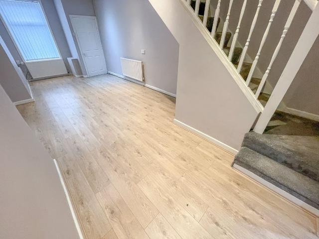 Waterloo Street L15, 2 bed terraced house to rent, £850 pcm | PrimeLocation