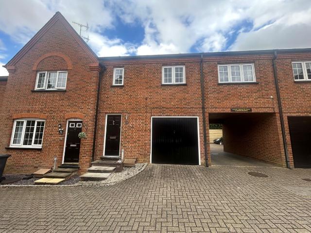 Waterlow Mews, Hitchin SG4, 2 bed flat to rent, £1,450 pcm | PrimeLocation