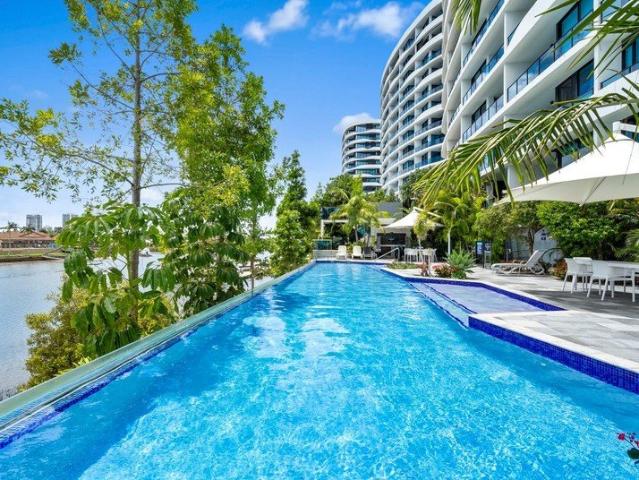 Waterpoint Residences | 2 Bedroom 2 Bathroom Apartment with Hinterland Views