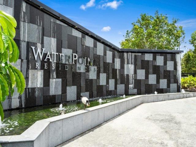 Waterpoint Residences | Luxury 2 Bedroom Apartment with Water Views | Lightly Furnished