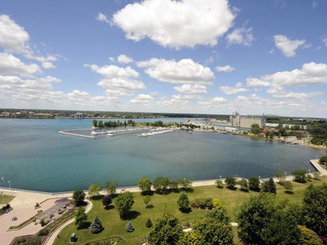 Waters Edge 2 Bedroom Apartment for Rent at 392 Front St N, Sarnia, ON N7T 0B2 Central City