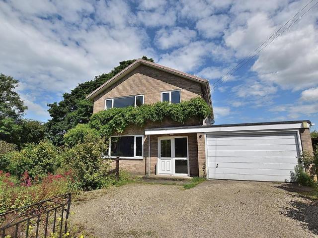 Waters Lane, Gilling West 4 bed detached house to rent £1,400 pcm £323 pw
