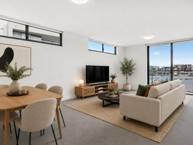 Waterside Living in the Heart of Wentworth Point