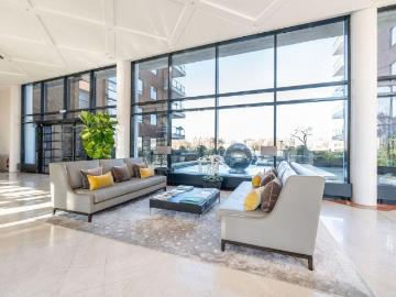 Waterside Point, Anhalt Road. 4 bed penthouse to rent £30,000 pcm £6,923 pw