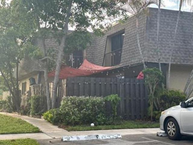 Waterview Cir