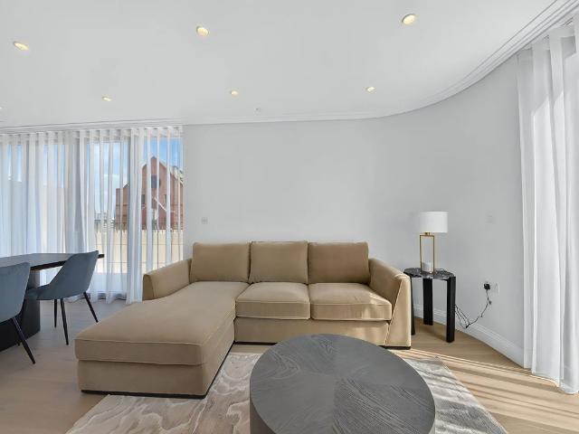 Waterview Apartments, London SW6, 3 bed flat to rent, £6,500 pcm | PrimeLocation