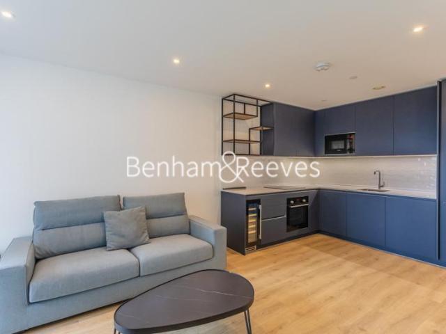 Waterview House, 12 Caldon Boulevard, Wembley, HA0 1BE, United Kingdom | 2 bed apartment for rent #137645366 | Rentberry