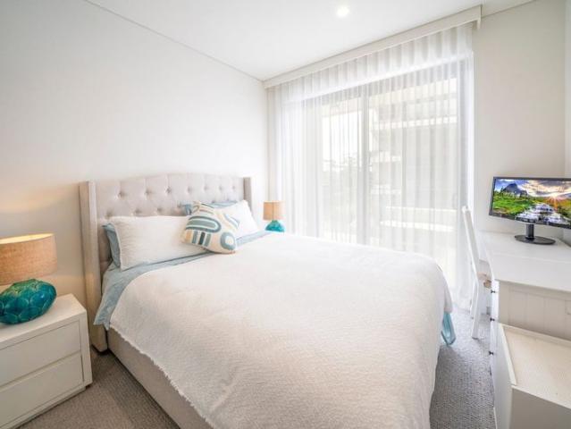 Waterview Resort Style Apartment for Rent