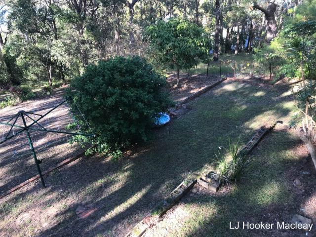 Waterviews over to Stradbroke Island Private Oasis!
