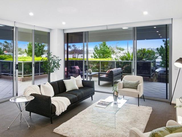 Waterviews | Low Strata Levies | Unrivalled Scale