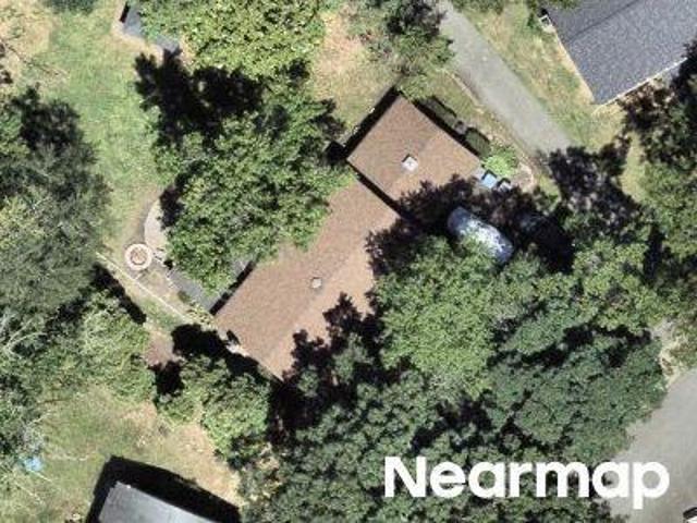 Waterway Dr