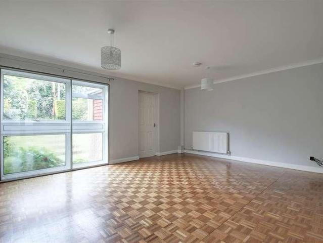 Watford Road, Kings Langley, WD4