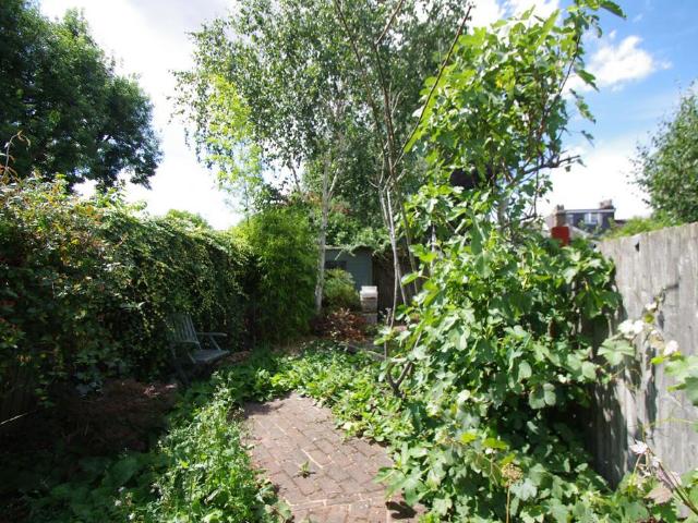 Watford WD17, Watford, WD17 2 bed terraced house to rent £1,700 pcm £392 pw