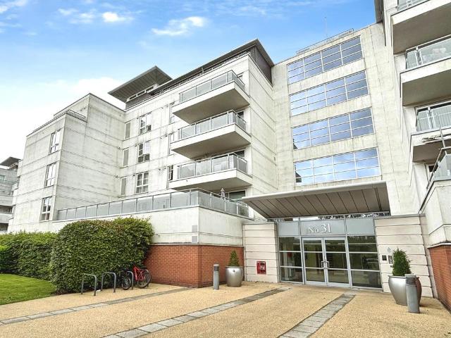 Watkin Road, Leicester LE2 3 bed penthouse to rent £2,000 pcm £462 pw