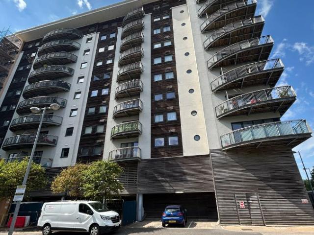Watkiss Way, Cardiff CF11, 2 bed flat to rent, £1,300 pcm | PrimeLocation