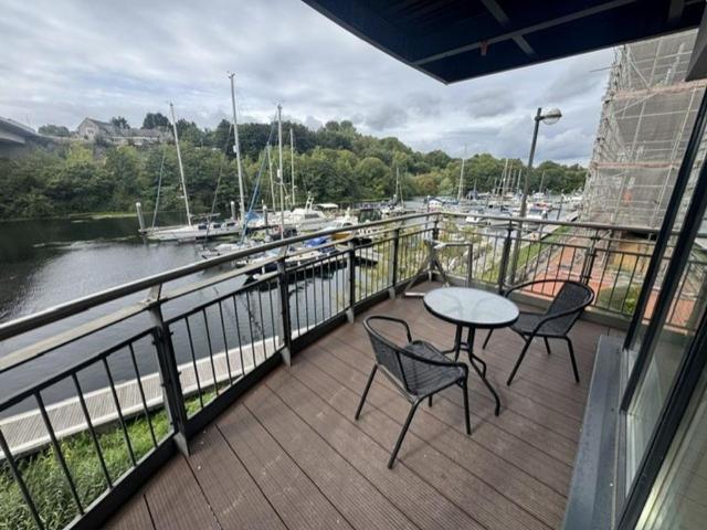 Watkiss Way, Cardiff, CF11 2 bed flat to rent £1,550 pcm £358 pw