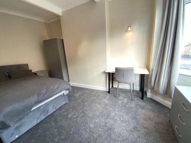 Watlands View, Newcastle under Lyme, ST5 1 bed end of terrace house to rent £460 pcm £106 pw