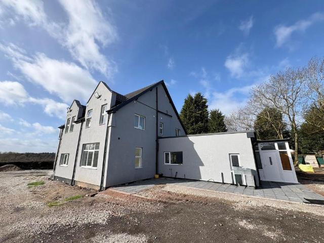 Watling Street, Cannock, WS11 House share to rent £695 pcm £160 pw
