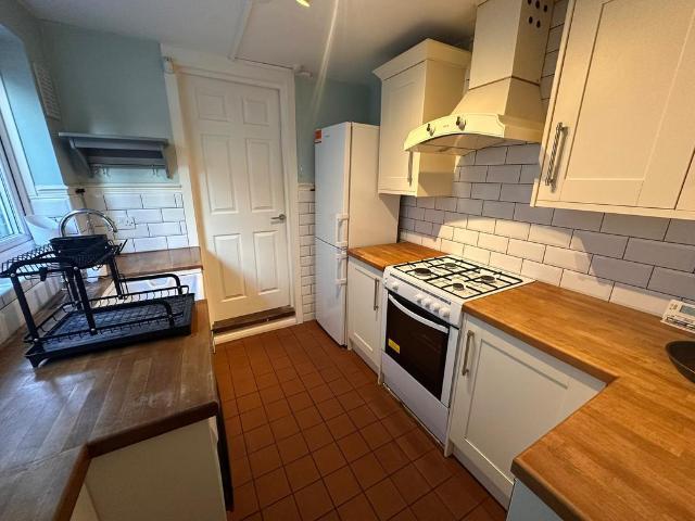 Watling Street, Dartford DA2 4 bed terraced house to rent £2,000 pcm £462 pw