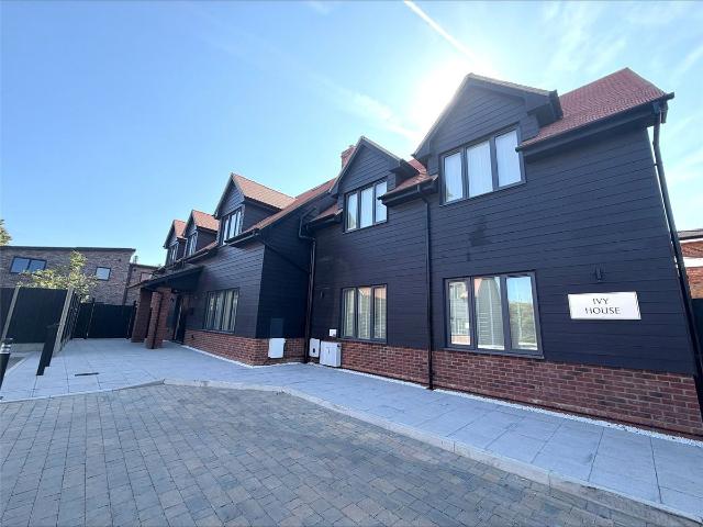 Watling Street, Radlett, Hertfordshire WD7, 5 bed detached house to rent, £7,000 pcm | PrimeLocation