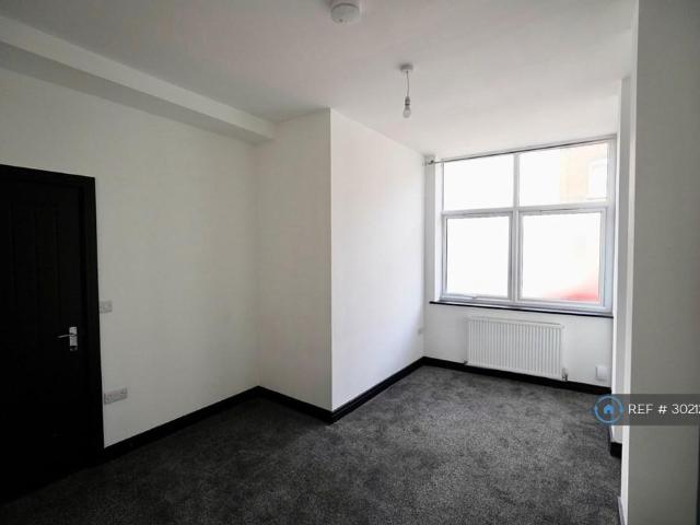 Watnall Road, Hucknall, Nottingham, NG15 1 bed flat to rent £675 pcm £156 pw