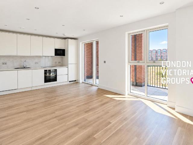 Watsonia Court, 3 Westray Drive, London NW9, 1 bed flat to rent, £2,000 pcm | PrimeLocation