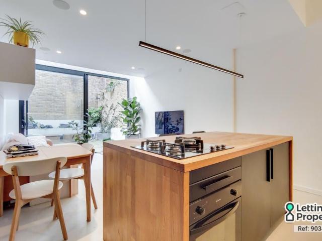 Watsons Street, London, Greater London SE8, 3 bed terraced house to rent, £3,200 pcm | PrimeLocation
