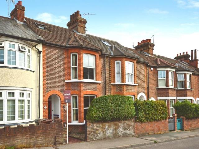 Watsons Walk, St Albans, AL1 3 bed terraced house to rent £2,600 pcm £600 pw
