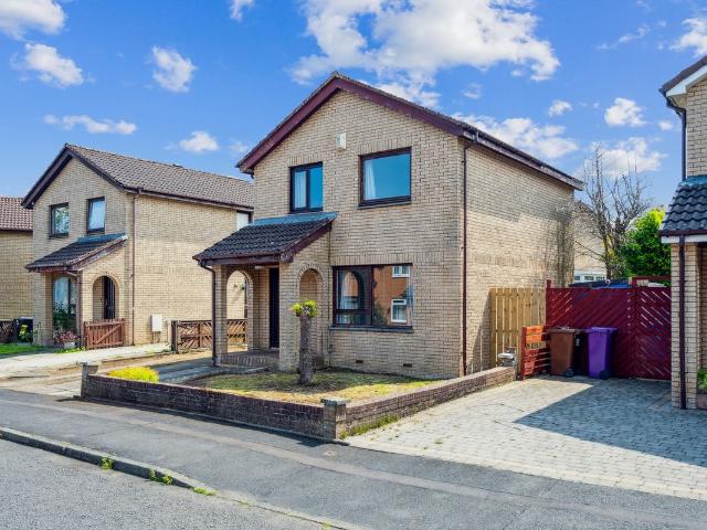 Waukglen Avenue, Glasgow G53, 3 bed detached house to rent, £1,350 pcm | PrimeLocation