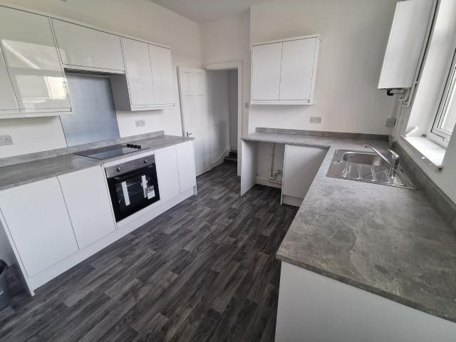 Waun Wen Road, Swansea SA1, 3 bed property to rent, £900 pcm | PrimeLocation