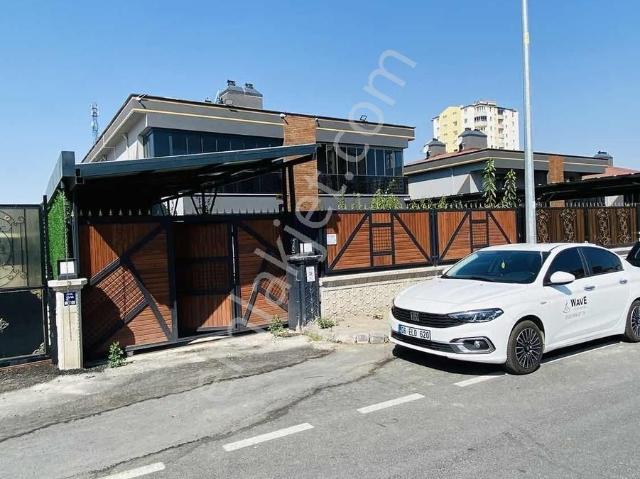 Wave Gayrimenkul'den İldem'de Mükemmel Ultra Lüks Villa.